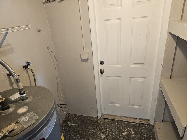 Photo - 2989 Willow Ave