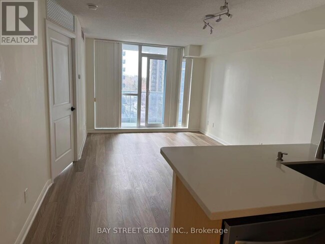 Photo - 4968 Yonge St Unit 701