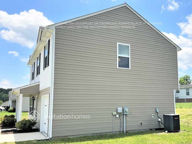 Photo - 1357 Steven Dr