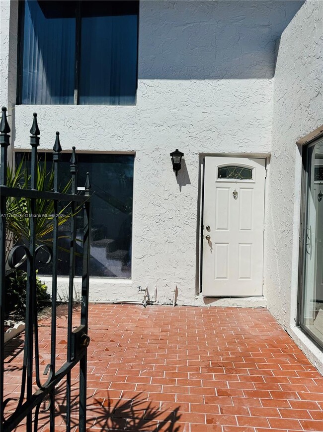 Photo - 6970 SW 110th Pl Townhome