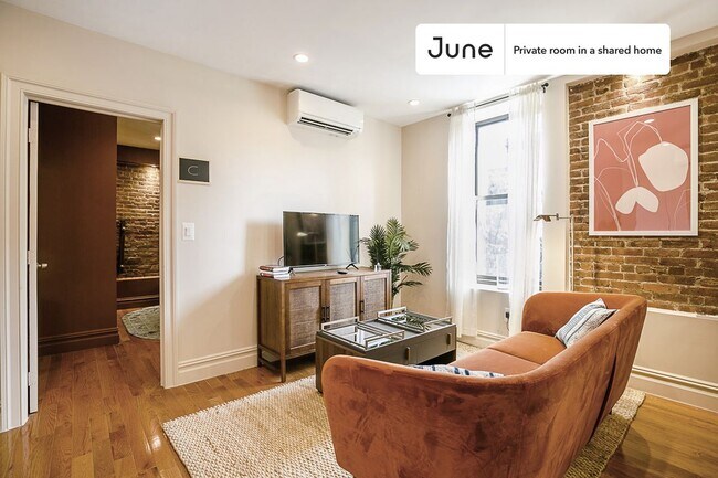 Photo - Room in Shared 3 bed/2 bath home Unidad A