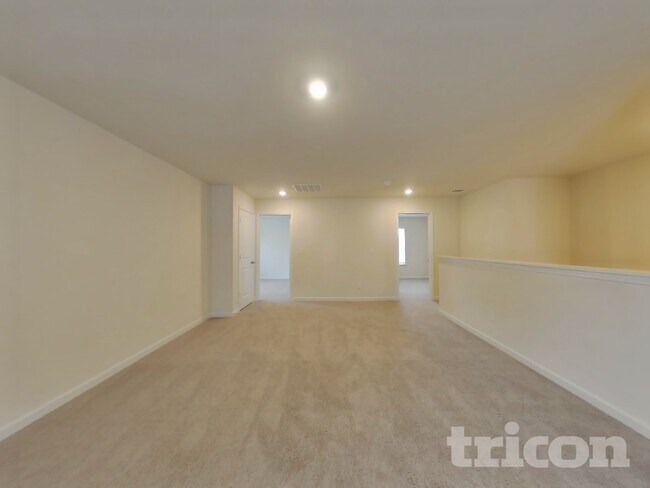 Photo - 260 Limestone Cir