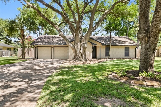 Building Photo - 112 E Wildwinn Dr Rental