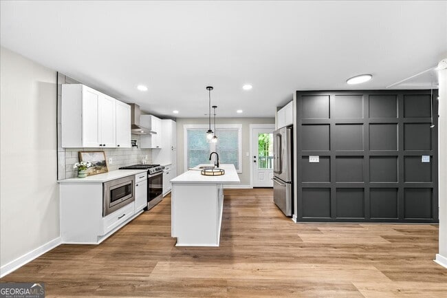 Photo - 1453 Lockwood Dr SW