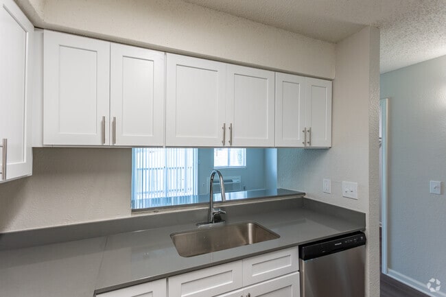 Studio - 500SF - Kitchen - Whispering Oaks
