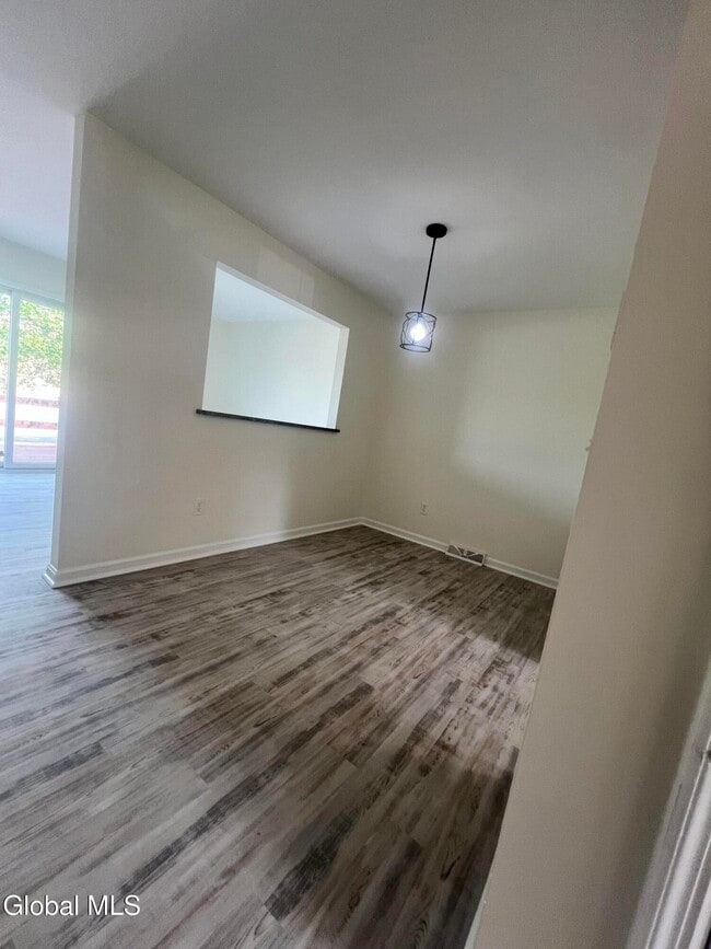 Photo - 276 Old Loudon Rd