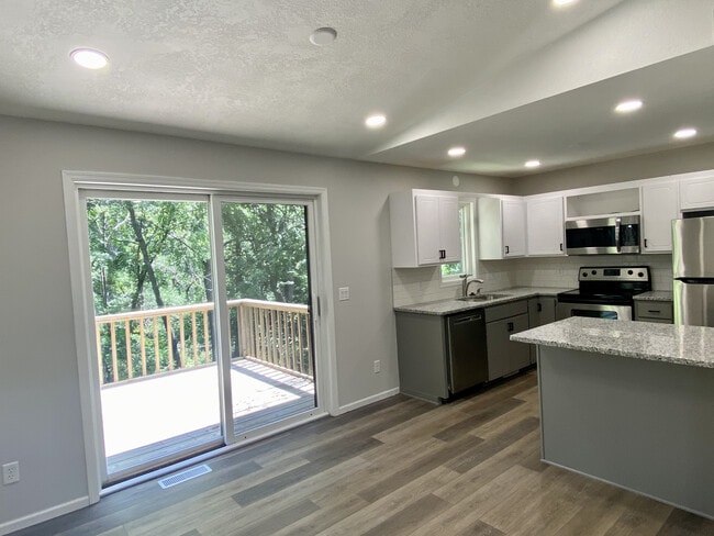 Building Photo - 8553 Baltimore St NE Unit 8553 Rental