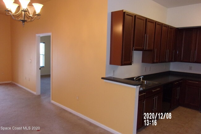 Photo - 4076 Meander Pl