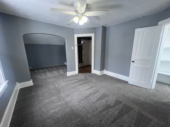 Photo - 2143 Palace Ave SW