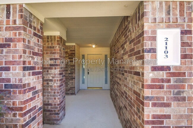 Photo - 21103 N Valley Ct
