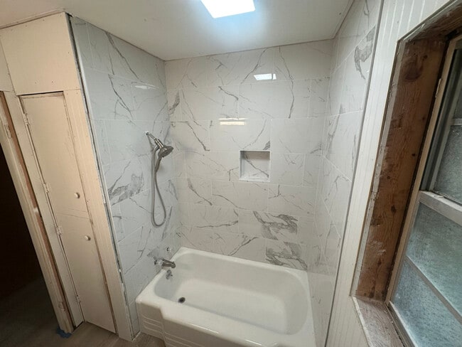 Photo - 608 5th St Casa