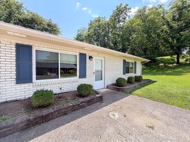 Photo - 6076 Old Dayton Pike