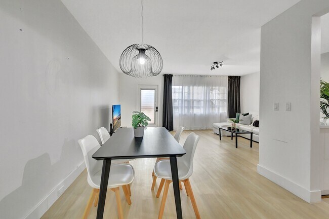 Photo - 111 Mansfield C Unit New Boca Villa