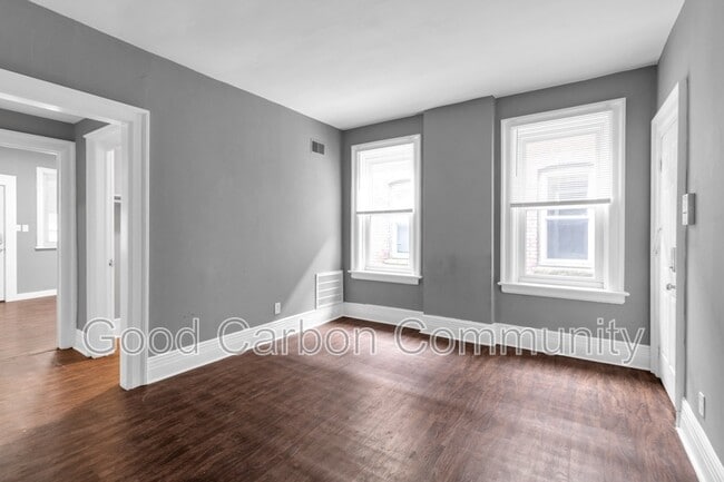 Building Photo - 1073 Grant St Unit 21