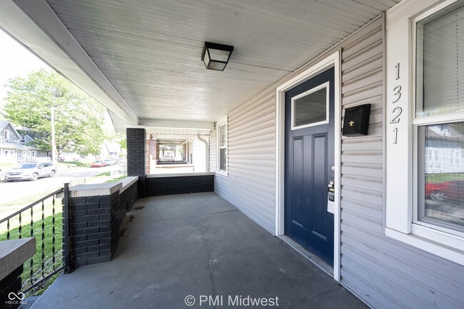 Photo - 1321 N Ewing St