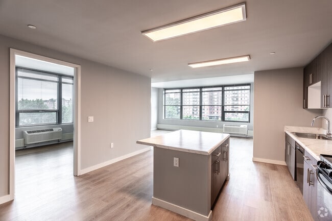 Photo - 22 South West