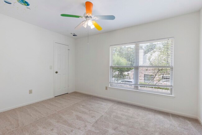 Photo - 59 Fire Flicker Pl