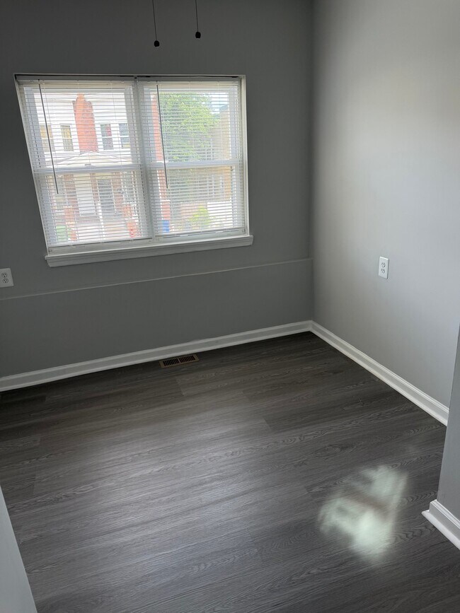 Photo - 803 Cator Ave