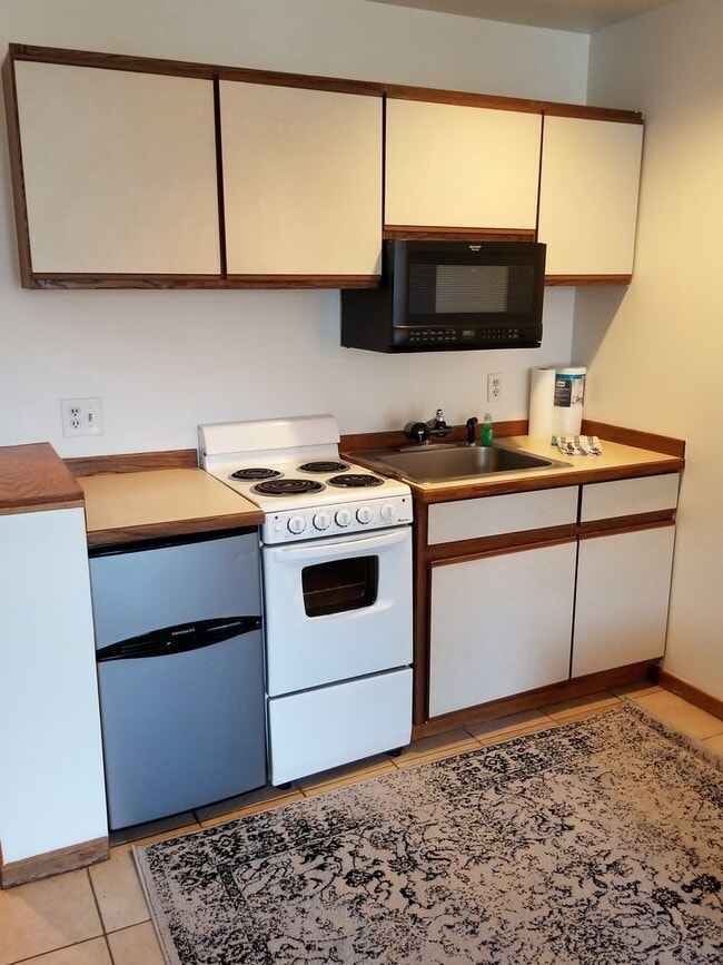 Photo - Long Term Rental- Cedar Lodge 207