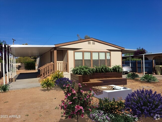 Building Photo - 7125 N 68th Dr Rental