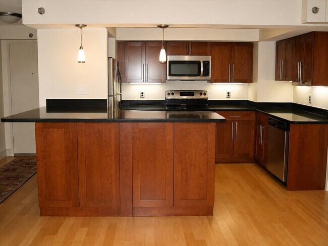 Photo - 1600 Beacon St Unit 701