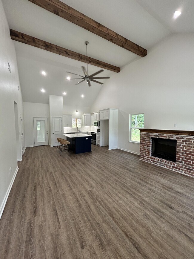 Photo - 226 Scenic Dr