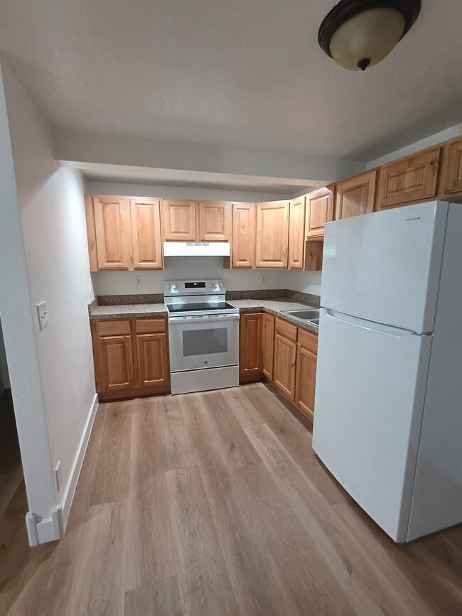 Photo - 2211 N Washington Rd Blvd Unit Apt 4