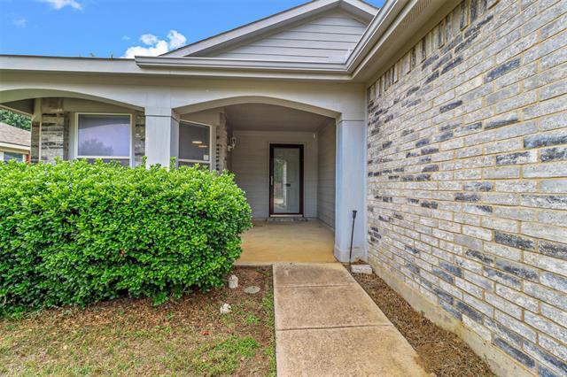 Photo - 2205 Lookout Ln