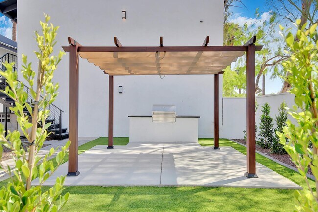 Photo - Lofts on 3rd