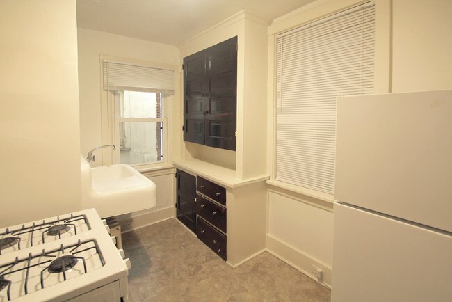 Photo - 607 Mifflin Ave Unit two