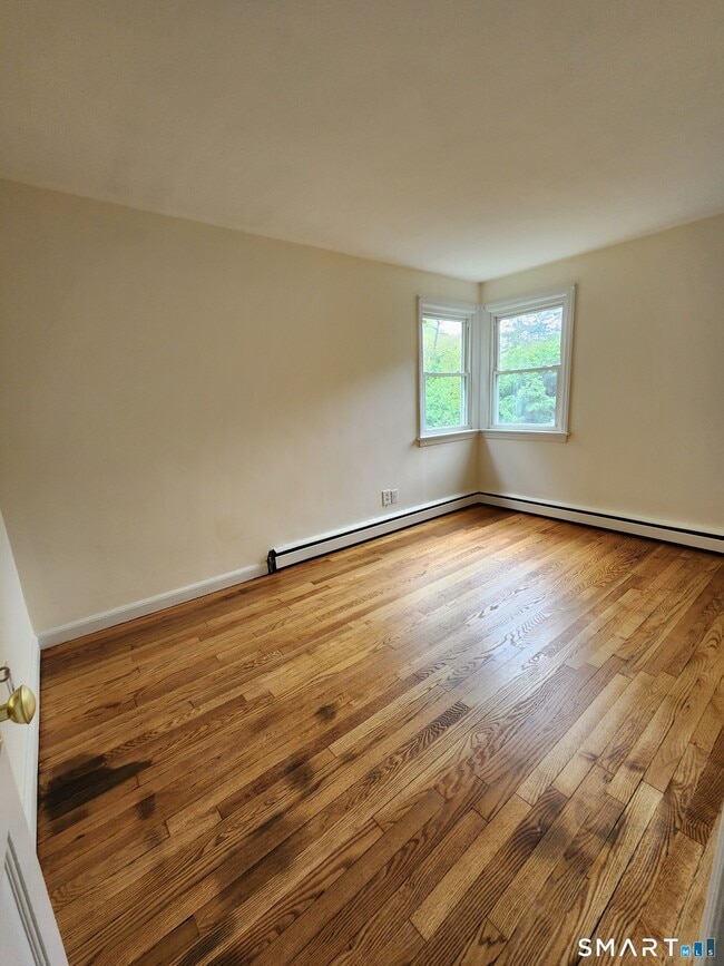 Photo - 13 Joemar Rd
