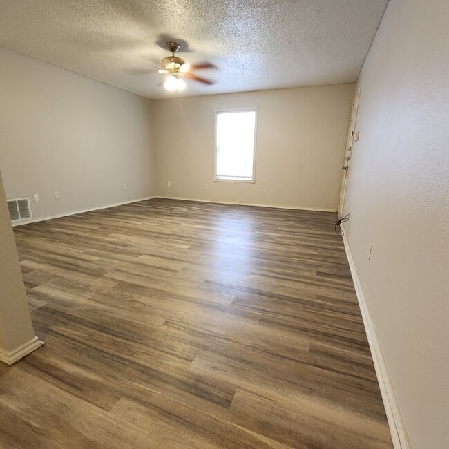 Photo - 1322 82nd St Unidad A