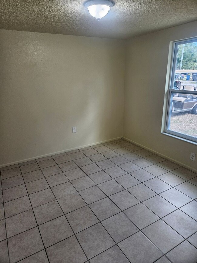 Photo - 2/1 DUPLEX