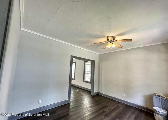 166 W Parker St