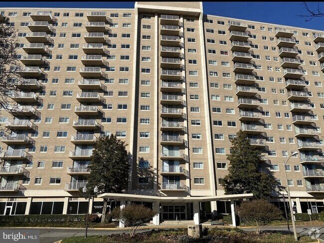 Building Photo - 1225 Martha Custis Dr Unit 708 Rental