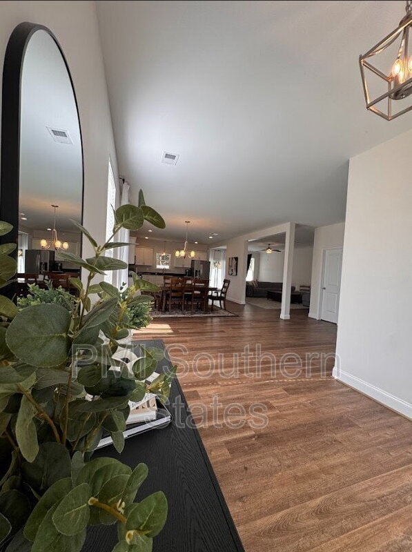 Photo - 401 Albus Dr