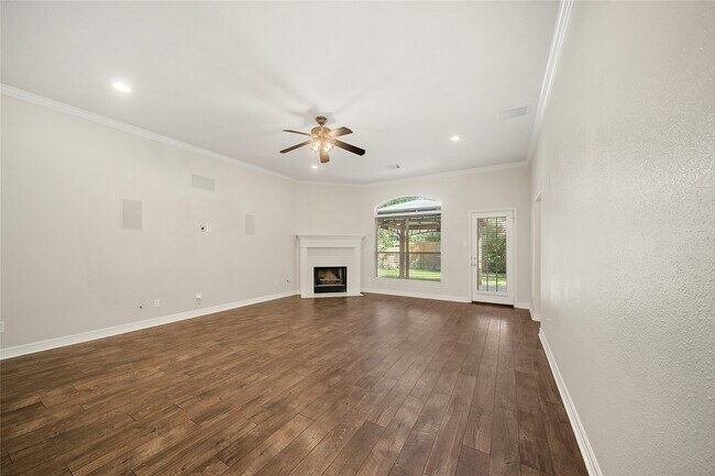 22 Heron Hollow Ct