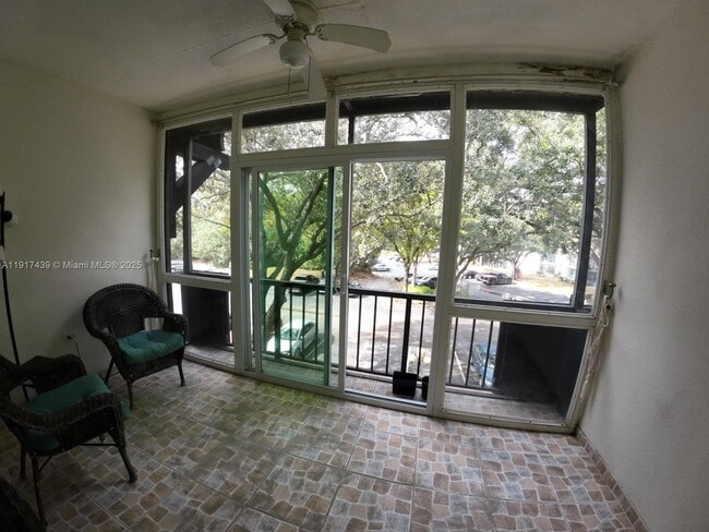 Photo - 3730 Inverrary Dr Unit 3U