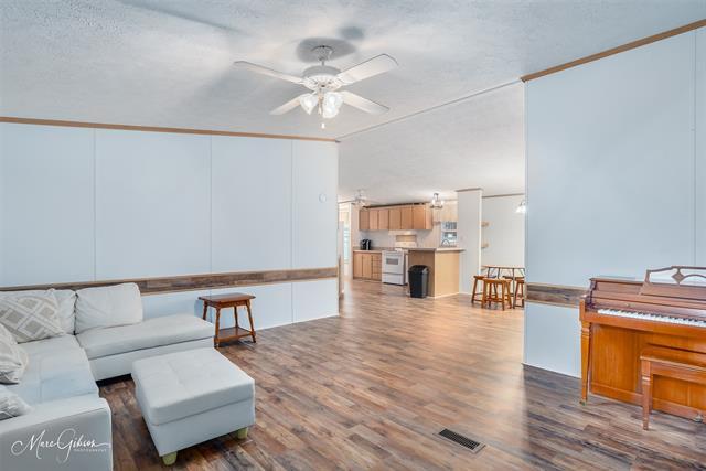 Photo - 409 Glen Harbor