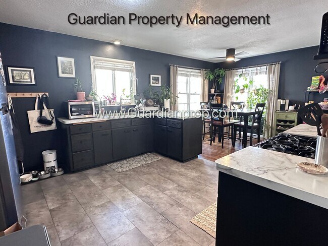 Photo - St Louis Park Single Family Home, Fenced In yard, Washer/Dryer, Fenced 1 Car Garage