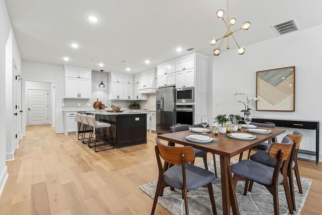 Photo - 4126 W Olive St