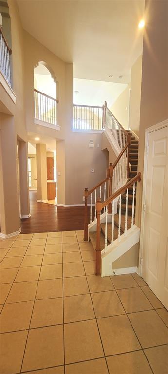 Photo - 2905 Majestic Oaks Pass