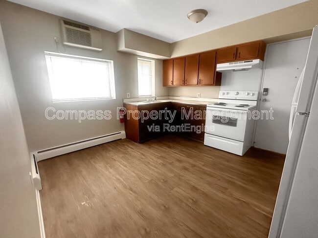 Photo - 2841 S Burdick St Unidad A