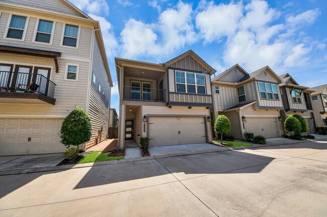 Photo - 3111 Dakota Falls Dr
