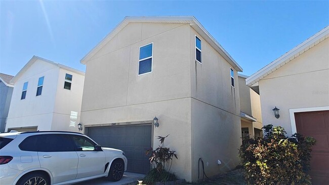 Photo - 8347 Lookout Pointe Dr