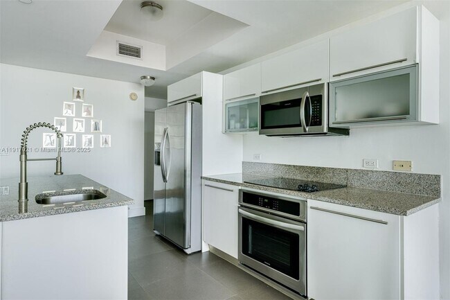 Photo - 888 Biscayne Blvd Unit 1704