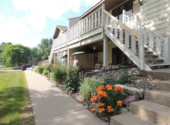 Photo - 85 Coulee Rd Unit 85 Coulee Road