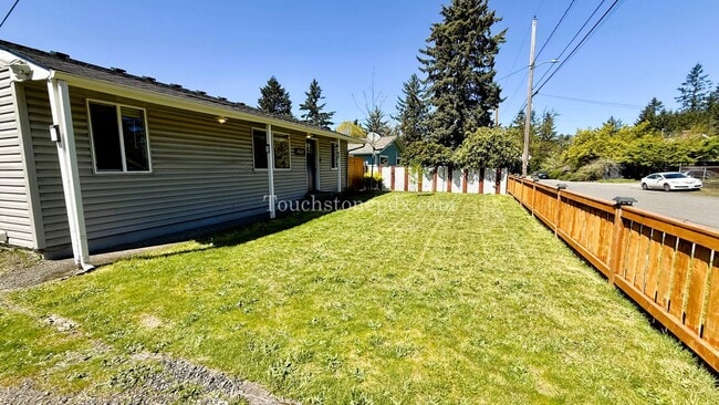 Photo - Beautifully Remodeled Home in Near Powell ...