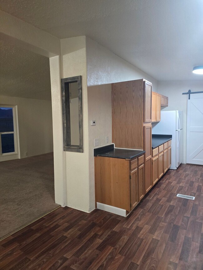 Photo - 76650 US Hwy 93