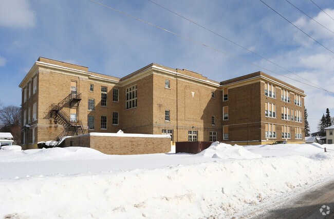 Photo - Majestic Apartments